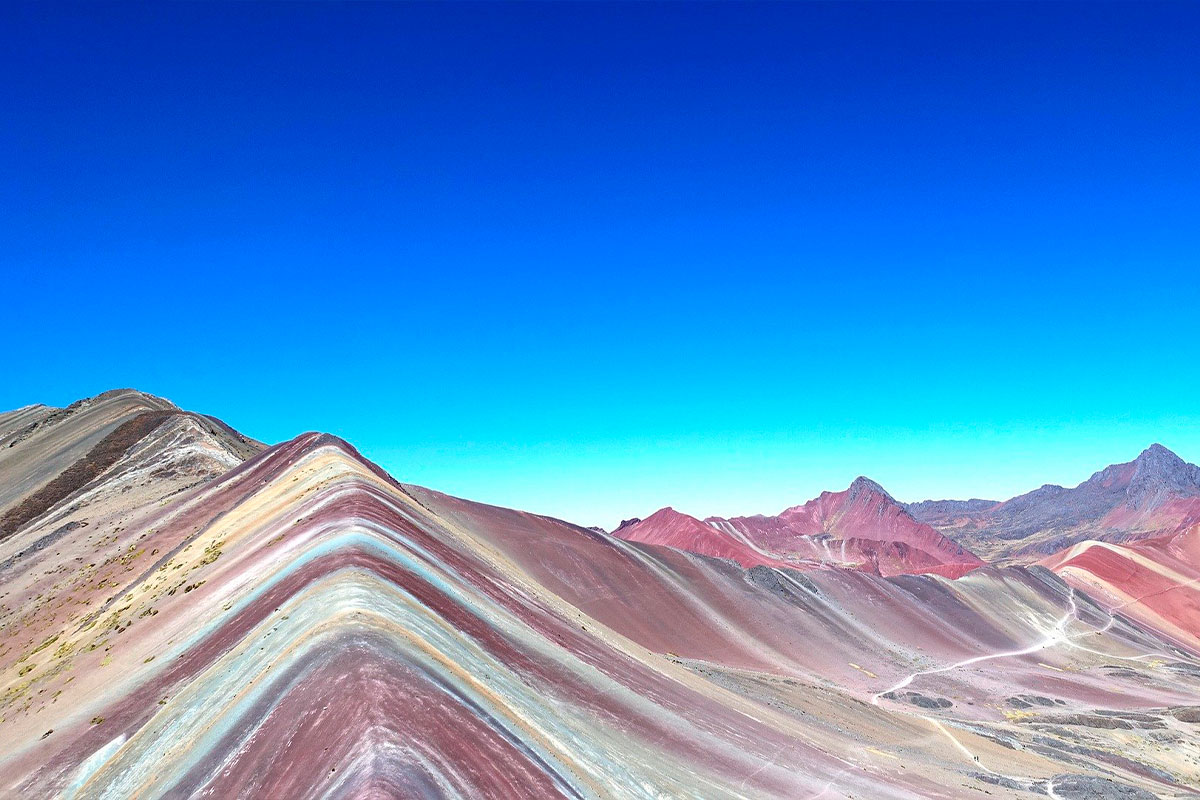 Montaña Arcoíris